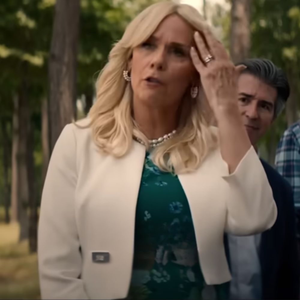 Leanne Morgan You're Cordially Invited 2025 White Blazer
