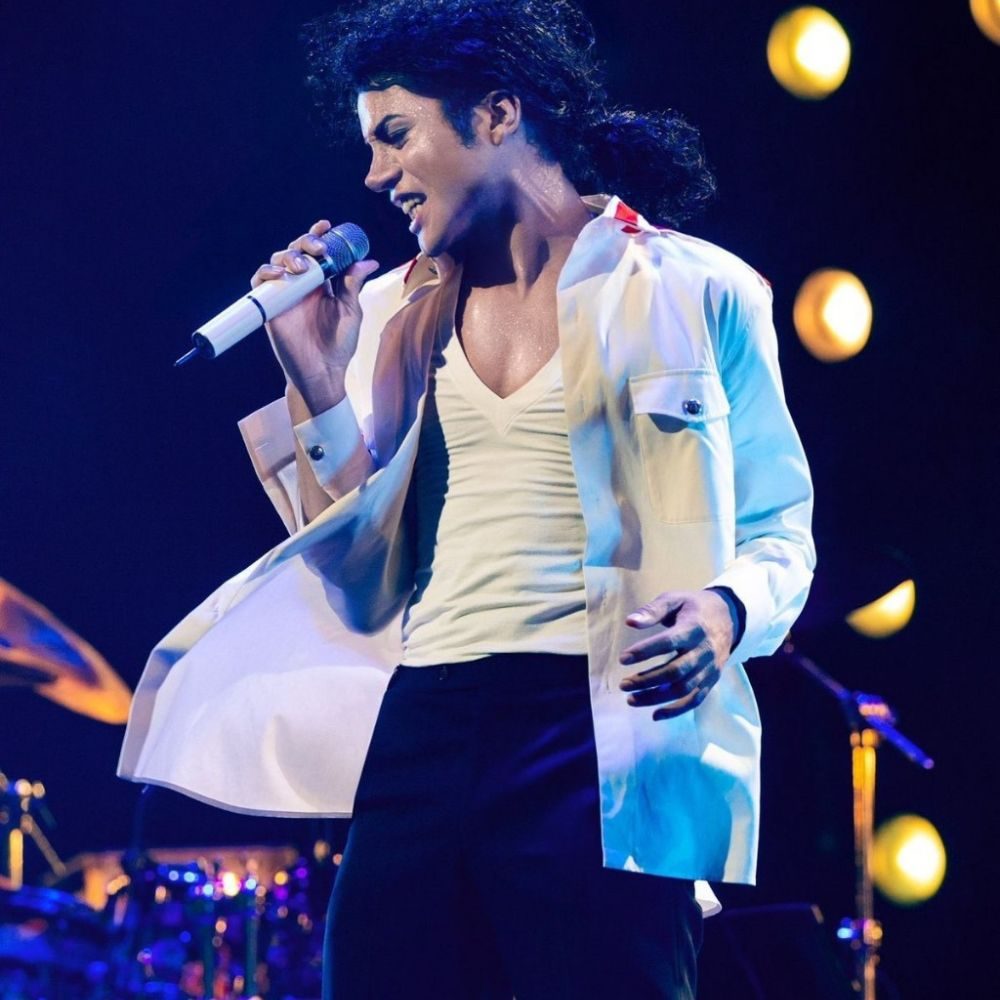 Michael 2025 Jaafar Jackson White Jacket