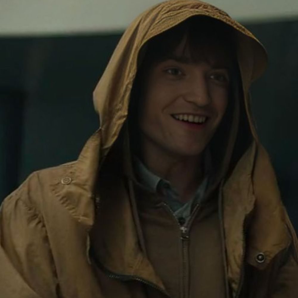 Robert Pattinson Mickey 17 2025 Brown Jacket
