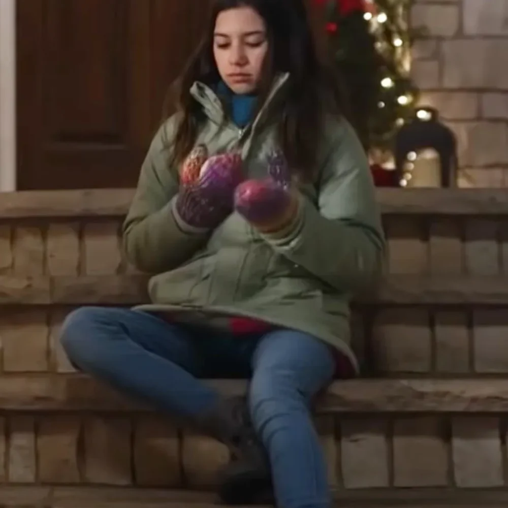 Rowena-Christmas-Again-Hooded-Jacket-3.webp