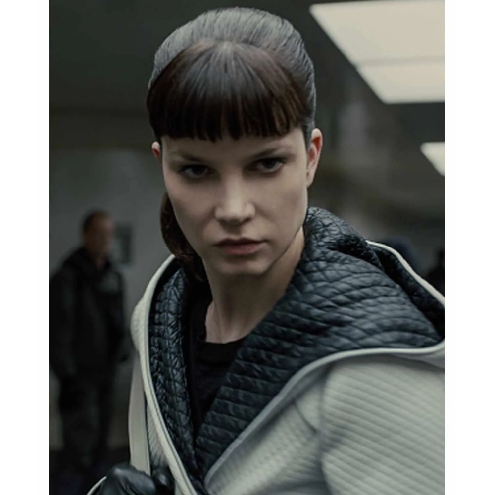 Westworld 2025 Charlotte Hale Cape Coat (1)